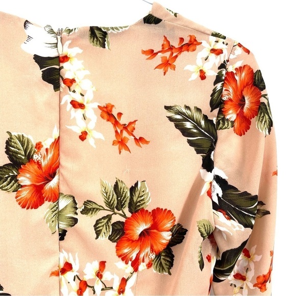 SUPERDOWN Revolve Ilah Surplice Floral VNeck Longsleeve Romper - Picture 9 of 14